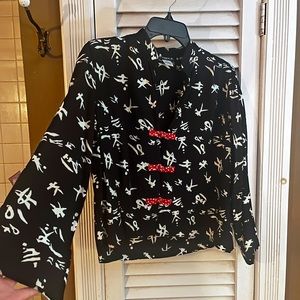 Japanese style adorable shirt size Med nwot